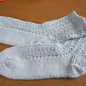 Juli-Socken aus dem Strickklub