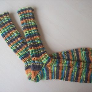 Socken 6-fach braun-grün gemustert
